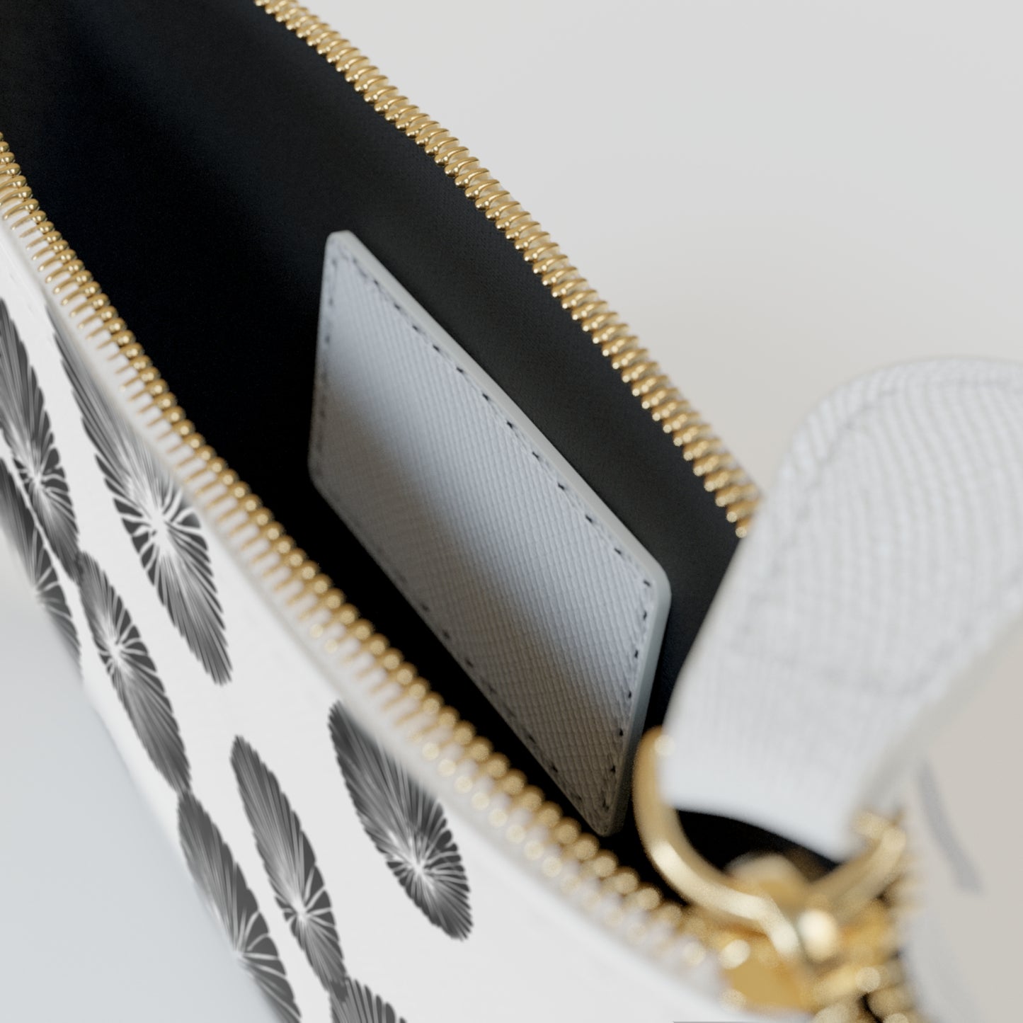 Opihi Mini Clutch