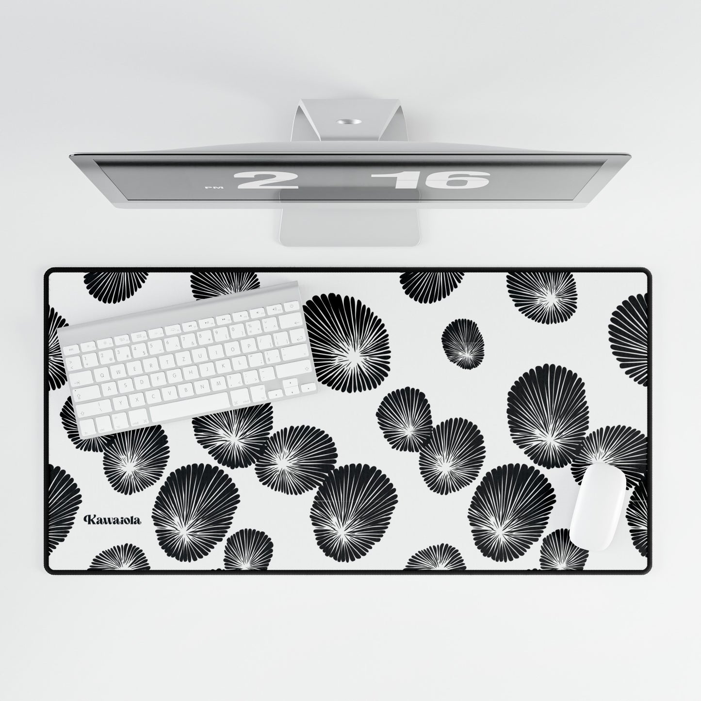 Black & White Opihi Desk Mat